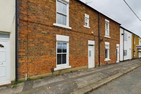 2 bedroom terraced house to rent, Killinghall Row, Middleton St George