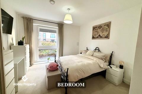 Studio to rent, Wilson Court | Airport | LU2 0GF