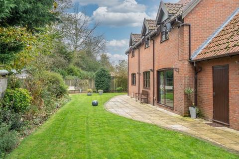 4 bedroom detached house for sale, St. Benedict's Close, Toft Monks, Beccles