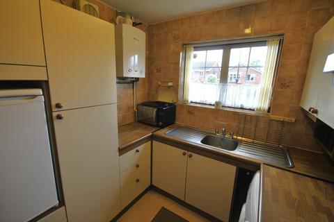 2 bedroom semi-detached bungalow for sale, Everetts Close, Doncaster DN11