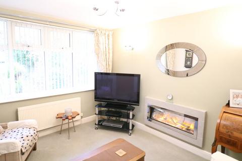 2 bedroom detached bungalow for sale, Streetsbrook Road, Solihull B90