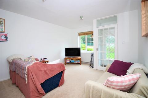 2 bedroom terraced house to rent, Frankland Close, Bath