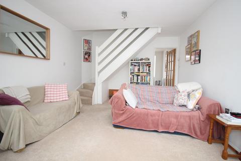 2 bedroom terraced house to rent, Frankland Close, Bath