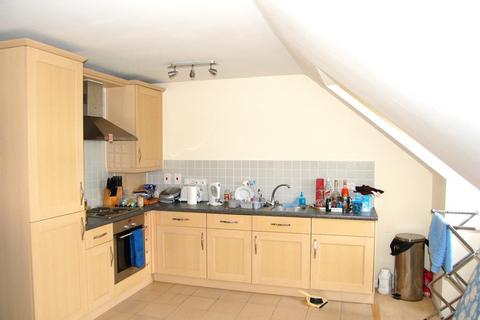 2 bedroom apartment to rent, De Soissons Close, Welwyn Garden City AL8