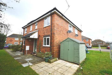 2 bedroom semi-detached house to rent, Stirling Way, Hertfordshire AL7