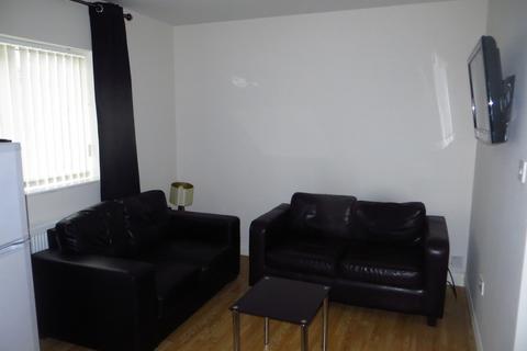 1 bedroom flat to rent, Lewis Drive, Fenham NE4