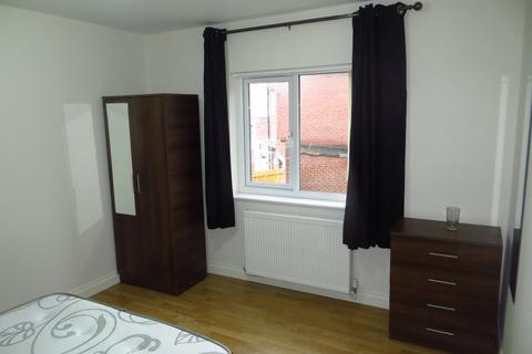 1 bedroom flat to rent, Lewis Drive, Fenham NE4