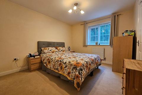 2 bedroom ground floor flat for sale, Halifax Drive, Melton Mowbray