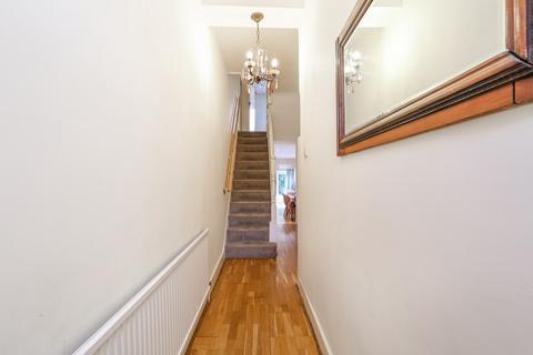 3 bedroom terraced house for sale, Hydethorpe Road, London SW12