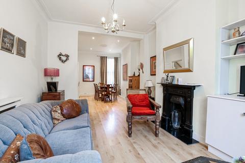 3 bedroom terraced house for sale, Hydethorpe Road, London SW12