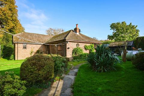 3 bedroom bungalow for sale, Old Forge Lane, Horney Common