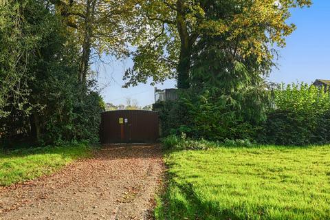 3 bedroom bungalow for sale, Old Forge Lane, Horney Common