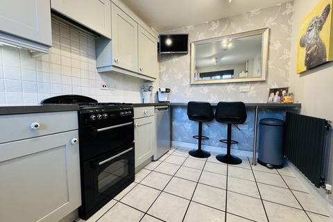 19 Balsan Close, Basingstoke, RG24 9SY