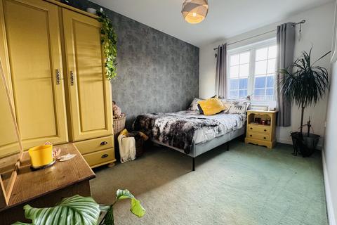 19 Balsan Close, Basingstoke, RG24 9SY