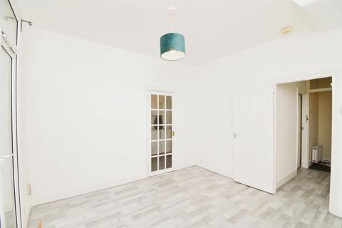 1 bedroom flat to rent, Becket Avenue