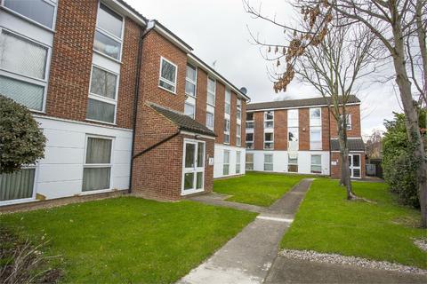 2 bedroom apartment to rent, Ravensmede Way, Chiswick, W4