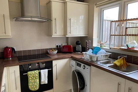 3 bedroom terraced house to rent, Langstaff Way, Southampton, SO18