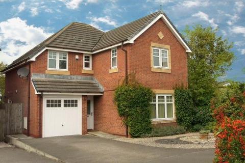 4 bedroom detached house to rent, Kidston drive, Crewe, CW1