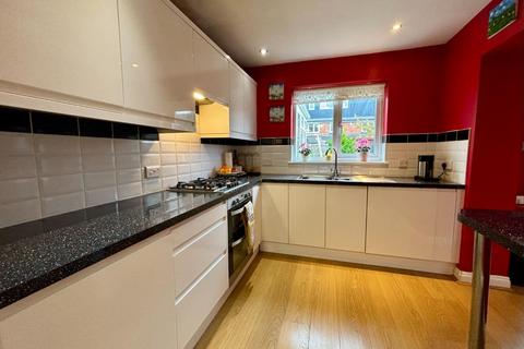 1 Flinters Close, Wootton, Northampton, NN4 6BH