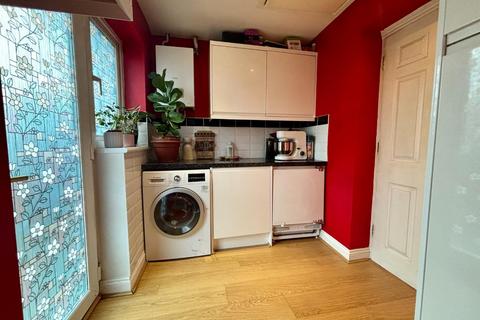 1 Flinters Close, Wootton, Northampton, NN4 6BH