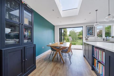 49 Deakin Leas, Tonbridge, TN9 2JS