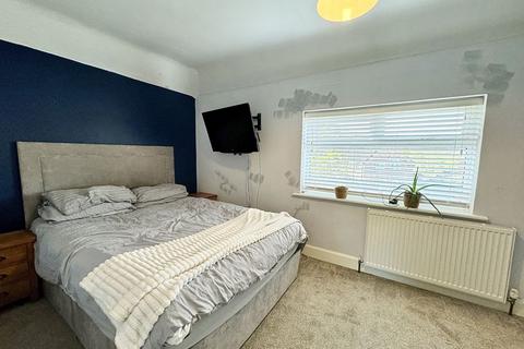 40 Fairway, Waltham, Grimsby, DN37 0LU