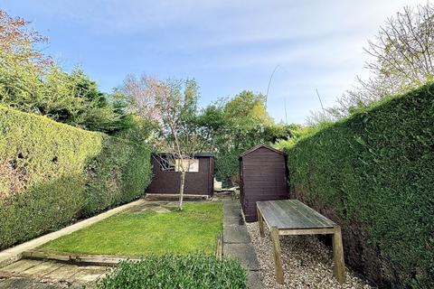 40 Fairway, Waltham, Grimsby, DN37 0LU