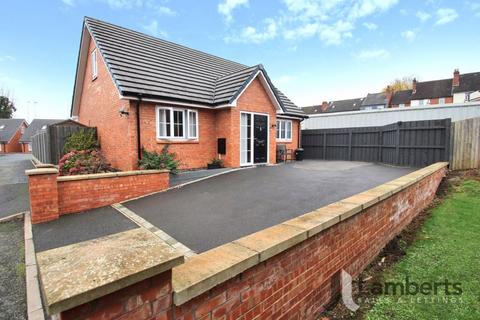 3 bedroom detached bungalow for sale, Fir Tree Drive, Southcrest, Redditch