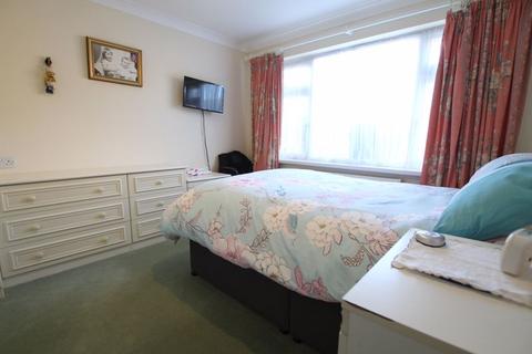 6 Langdon Close, St Margarets At Cliffe, Dover, CT15 6JP