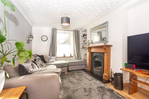 2 bedroom terraced house for sale, Station Road, Llanrug, Caernarfon, Gwynedd, LL55