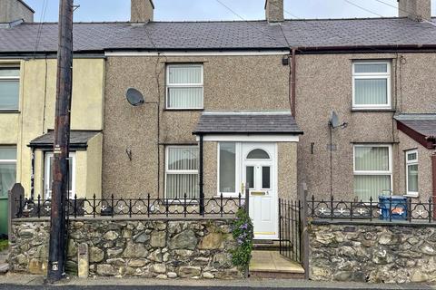 2 bedroom terraced house for sale, Rhes Faenol, Deiniolen, Caernarfon, Gwynedd, LL55