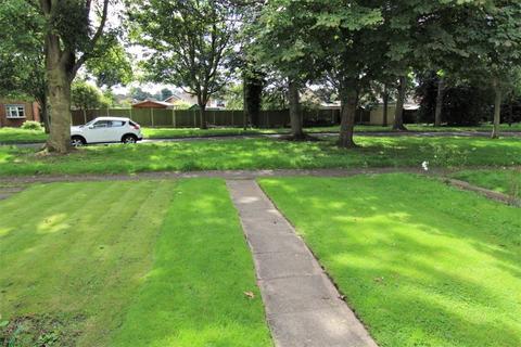 3 bedroom terraced house for sale, Dovecote Drive, Borrowash, Derby