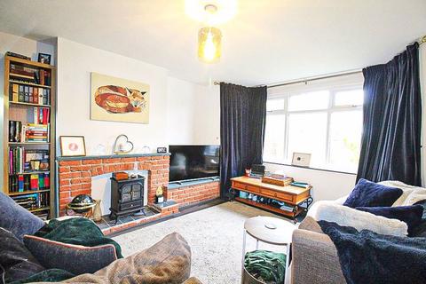 3 bedroom semi-detached house for sale, Cedar Avenue, BRAMFORD ESTATE, WV14 9TX