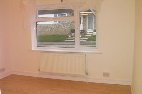 2 bedroom flat to rent, Cypress Close, Whitstable