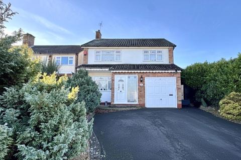 Beaton Road, Four Oaks, Sutton Coldfield, B74 4RU