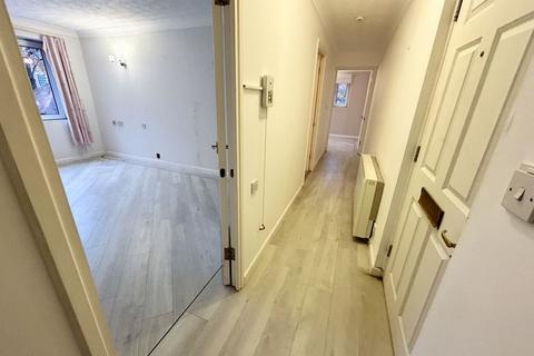 undefined, Midland Drive, Sutton Coldfield, B72 1TU