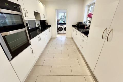 3 Cofield Road, Sutton Coldfield, B73 5SD