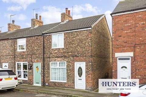 2 bedroom end of terrace house for sale, Main Road , Selby, YO8 8NT