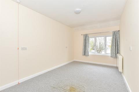 1 bedroom flat for sale, Stockbridge Road, Chichester, West Sussex