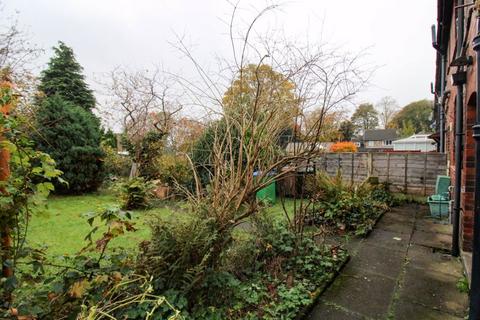 3 bedroom end of terrace house for sale, Spenwood Road, Littleborough, OL15 8PF