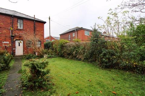 3 bedroom end of terrace house for sale, Spenwood Road, Littleborough, OL15 8PF