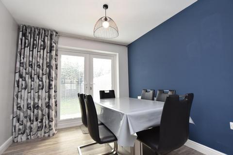 3 bedroom detached house to rent, Coplow View, Clitheroe, BB7 4SG