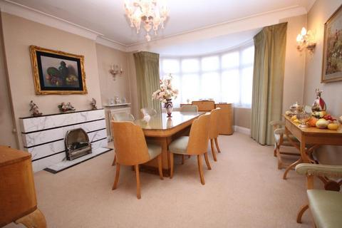 4 bedroom detached house for sale, Edgware HA8