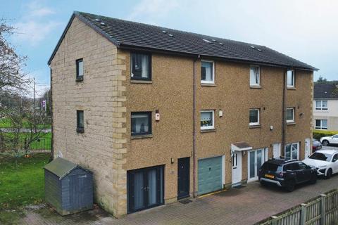 Cumbernauld Road, Muirhead, Glasgow, G69 9AB