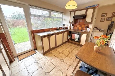 3 bedroom terraced house for sale, St. Davids Way, Dunstable