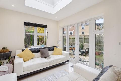 5 bedroom terraced house for sale, Summer Gardens, Uxbridge, UB10