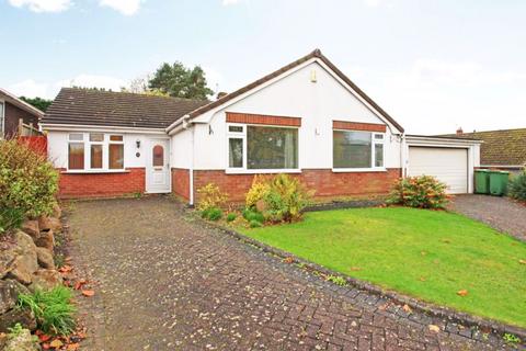 3 bedroom bungalow to rent, 31 Ewart Road, Telford, TF2 7LP.