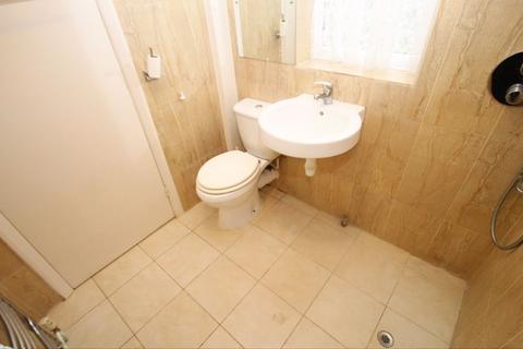 2 bedroom property for sale, Braund Avenue, Greenford