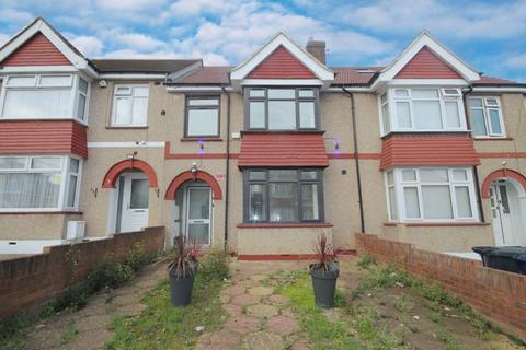 5 bedroom terraced house for sale, Clifton Road, Greenford