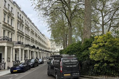 3 bedroom apartment to rent, 33 Rutland Gate, Knightsbridge SW7